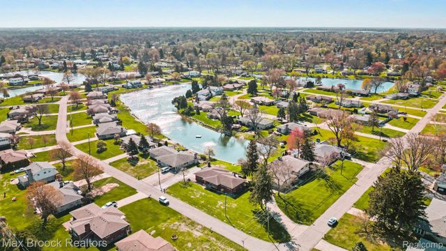 5030 Stellar Road, Shelby Charter Township, MI 48316