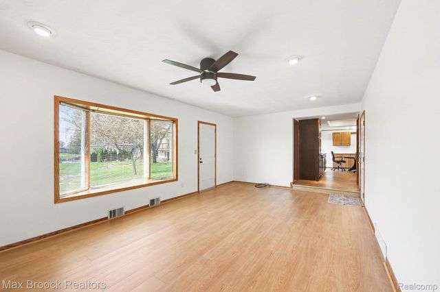 5030 Stellar Road, Shelby Charter Township, MI 48316