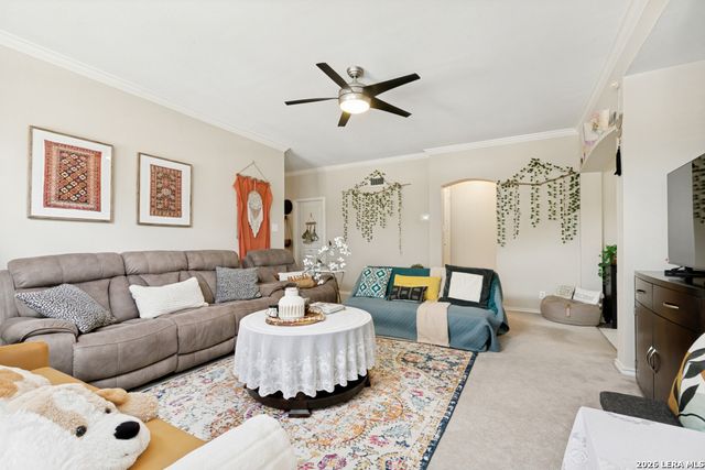 7702 WEXFORD CV, San Antonio, TX 78240