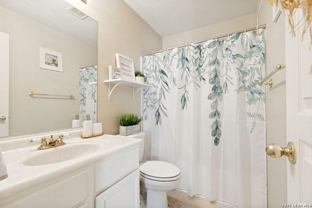 7702 WEXFORD CV, San Antonio, TX 78240