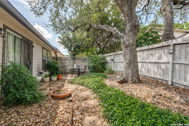 7702 WEXFORD CV, San Antonio, TX 78240