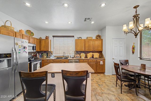 17551 W CARDINAL Drive, Goodyear, AZ 85338