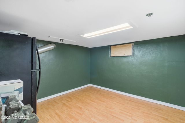 307 Pine Street, Lakehurst, NJ 08733