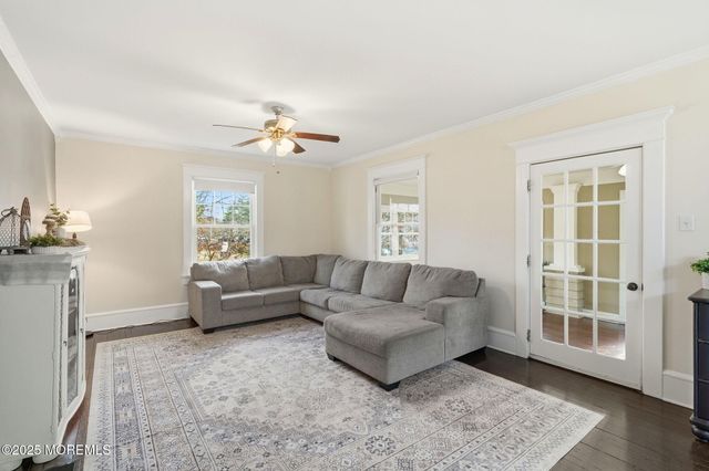 307 Pine Street, Lakehurst, NJ 08733