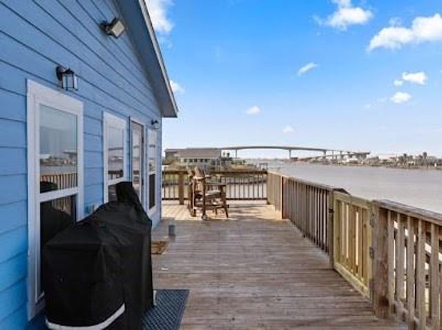 501 Cr 230, Sargent, TX 77414