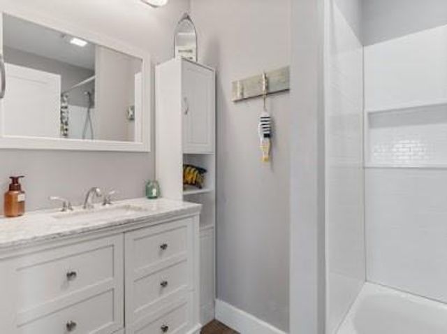 501 Cr 230, Sargent, TX 77414