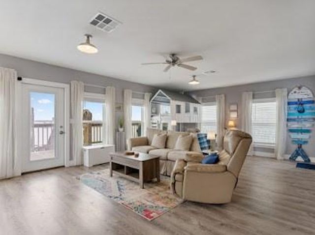 501 Cr 230, Sargent, TX 77414