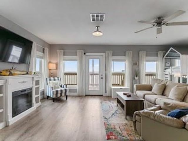 501 Cr 230, Sargent, TX 77414