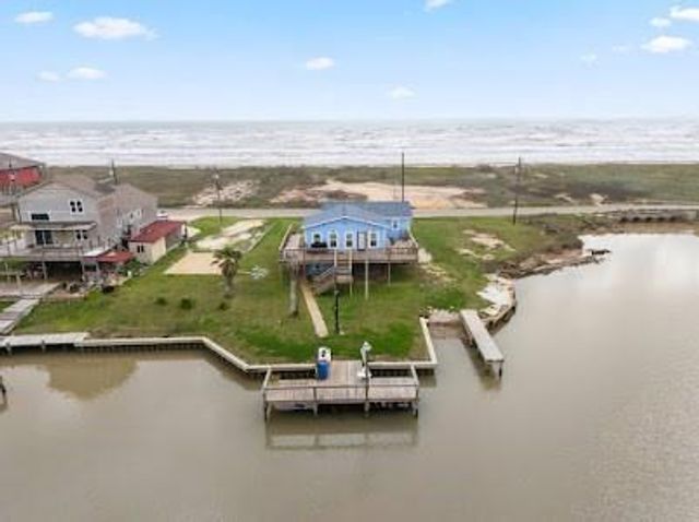 501 Cr 230, Sargent, TX 77414