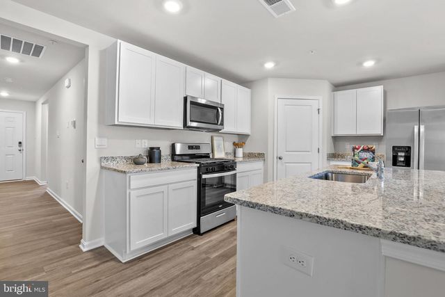 645 ARMSTRONG AVE, Hagerstown, MD 21740