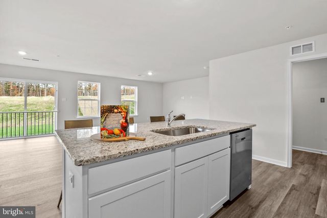 645 ARMSTRONG AVE, Hagerstown, MD 21740