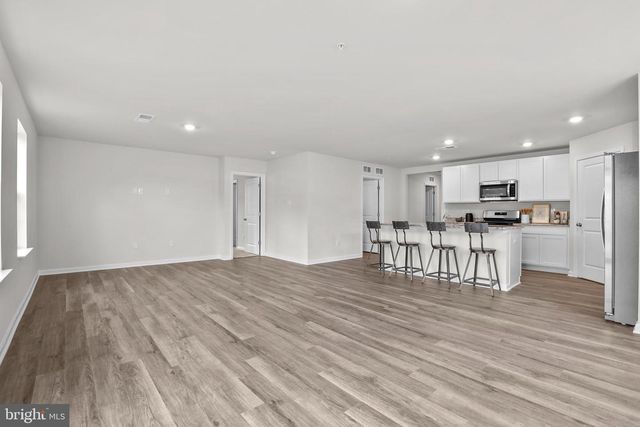 645 ARMSTRONG AVE, Hagerstown, MD 21740