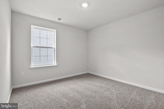 645 ARMSTRONG AVE, Hagerstown, MD 21740