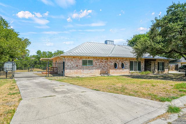 6005 Covers Cv, Schertz, TX 78108