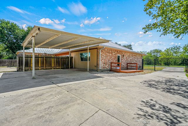 6005 Covers Cv, Schertz, TX 78108