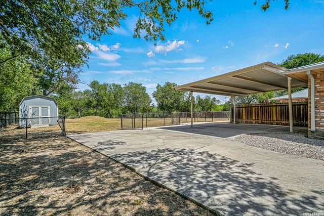6005 Covers Cv, Schertz, TX 78108
