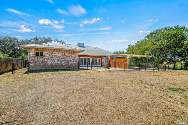6005 Covers Cv, Schertz, TX 78108