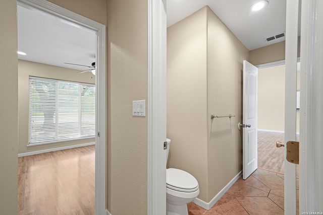 6005 Covers Cv, Schertz, TX 78108
