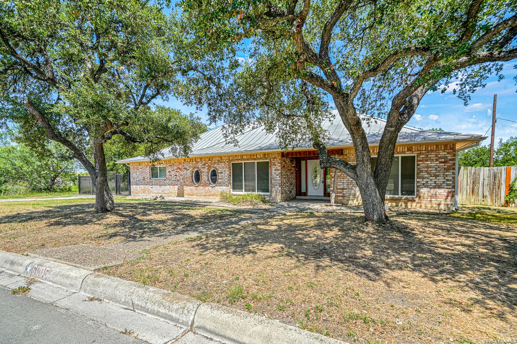 6005 Covers Cv, Schertz, TX 78108