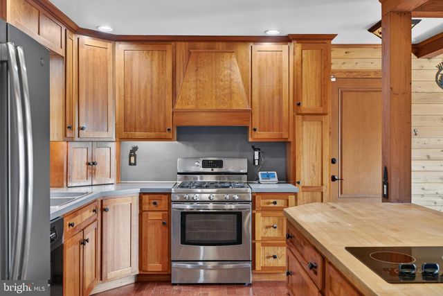 2256 HIGH ST, Elizabethtown, PA 17022