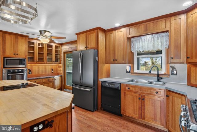 2256 HIGH ST, Elizabethtown, PA 17022