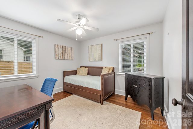 3227 Driftwood Drive, Charlotte, NC 28205