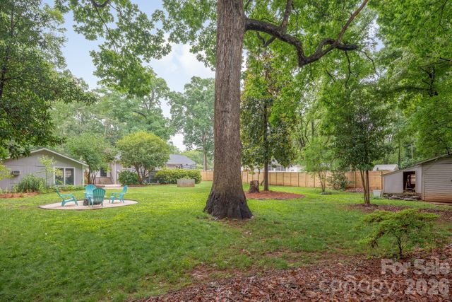 3227 Driftwood Drive, Charlotte, NC 28205