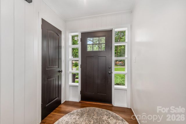 3227 Driftwood Drive, Charlotte, NC 28205