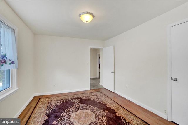 1698 ALTLAND AVE, York, PA 17404