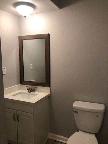 503 Willow Avenue, Cleveland, TX 77327