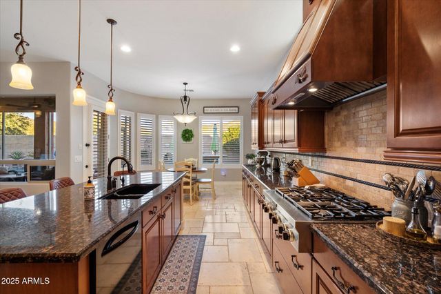 16979 S 174TH Drive S, Goodyear, AZ 85338