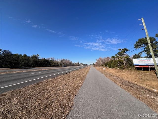 6686 S Suncoast Boulevard, Homosassa, FL 34446