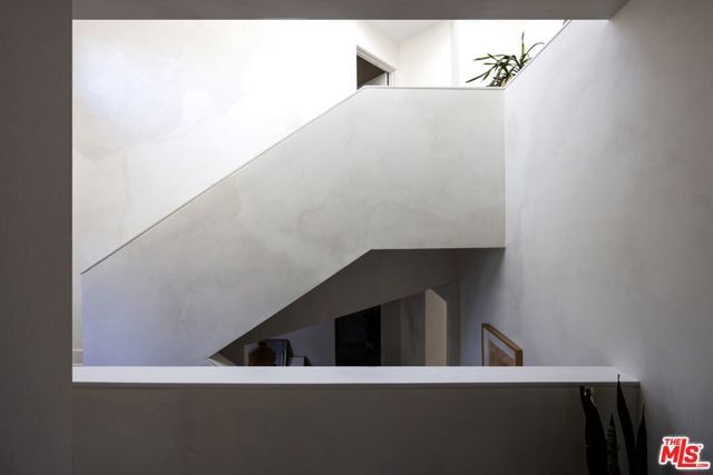 29328 Heathercliff Road, Malibu, CA 90265