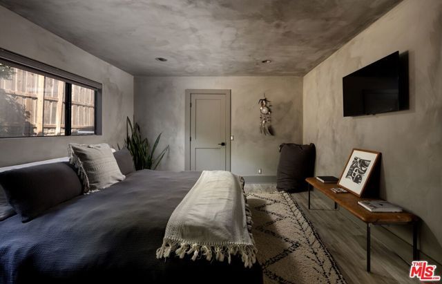 29328 Heathercliff Road, Malibu, CA 90265