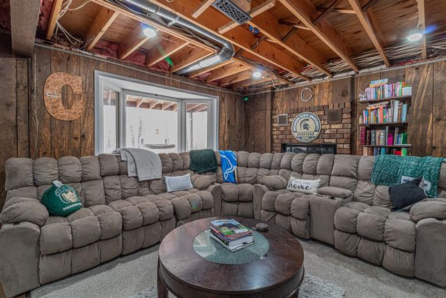 9530 Golf Port Drive, Canadian Lakes, MI 49346