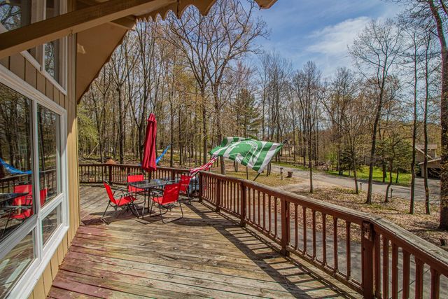 9530 Golf Port Drive, Canadian Lakes, MI 49346