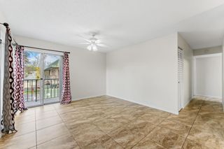 1840 Fairview Villas Drive 3, Palm Springs, FL 33406