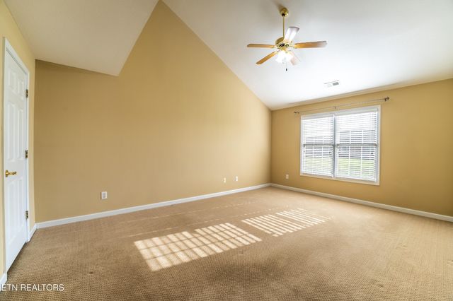 7546 Saint Baron Way, Powell, TN 37849