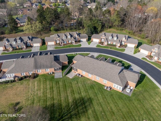 7546 Saint Baron Way, Powell, TN 37849