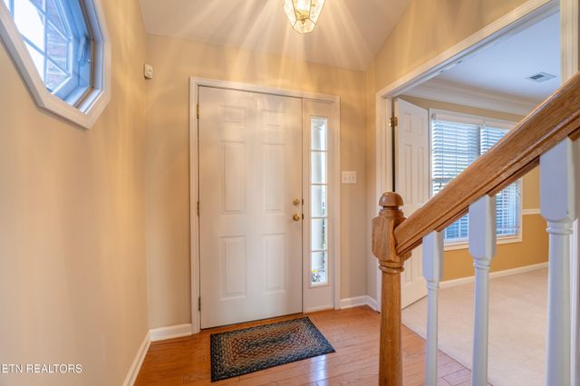 7546 Saint Baron Way, Powell, TN 37849