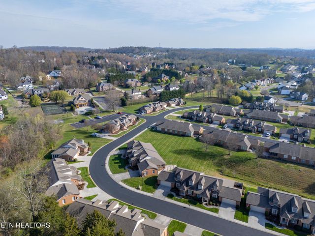 7546 Saint Baron Way, Powell, TN 37849