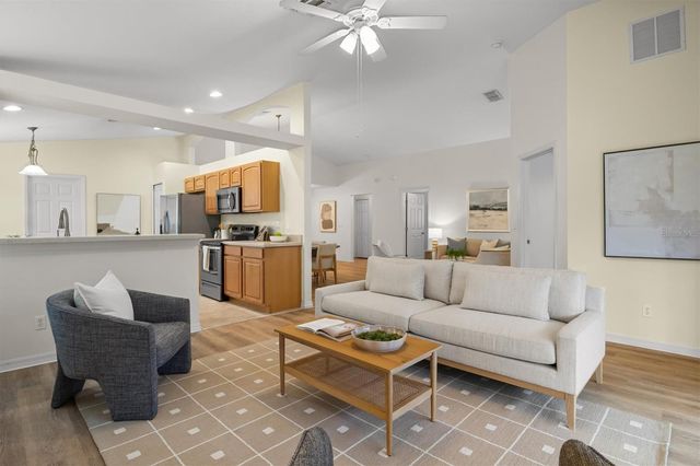 4019 CARTERET DRIVE, Winter Haven, FL 33884