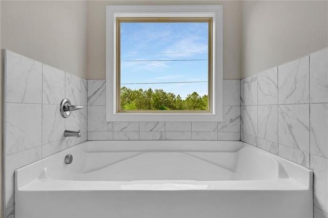 922 Homepark Circle, Buford, GA 30518
