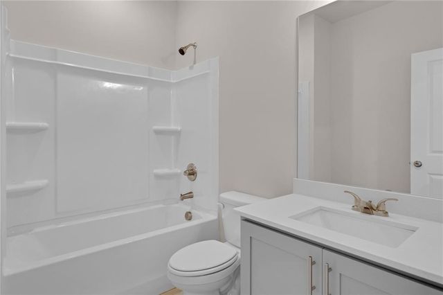 922 Homepark Circle, Buford, GA 30518