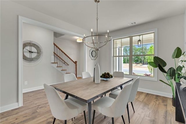 922 Homepark Circle, Buford, GA 30518