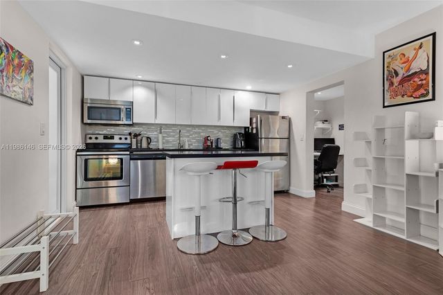 1117 Meridian Ave 5-1117, Miami Beach, FL 33139