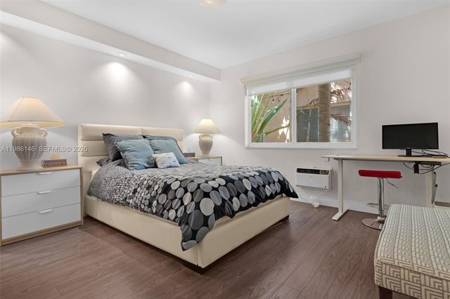 1117 Meridian Ave 5-1117, Miami Beach, FL 33139