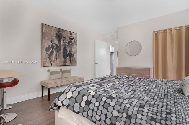 1117 Meridian Ave 5-1117, Miami Beach, FL 33139