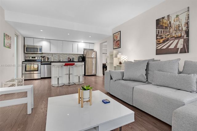 1117 Meridian Ave 5-1117, Miami Beach, FL 33139