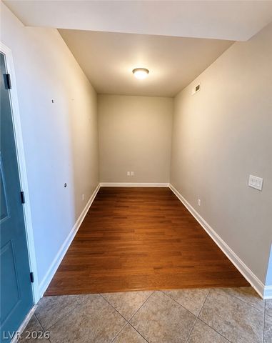 150 Las Vegas Boulevard 2213, Las Vegas, NV 89101
